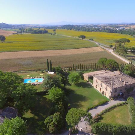 Villa San Fabiano With Heated Pool Monteroni d'Arbia Bagian luar foto